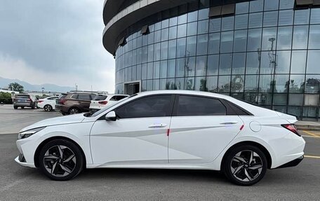 Hyundai Elantra, 2022 год, 1 240 000 рублей, 9 фотография