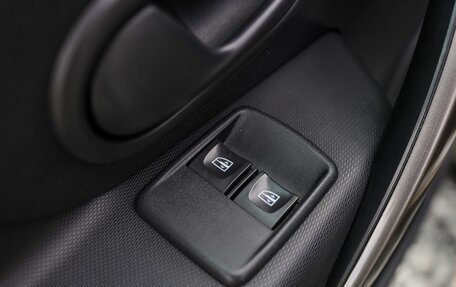 Renault Sandero II рестайлинг, 2015 год, 849 000 рублей, 13 фотография