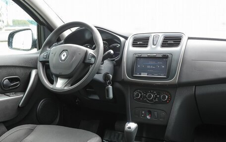 Renault Sandero II рестайлинг, 2015 год, 849 000 рублей, 10 фотография