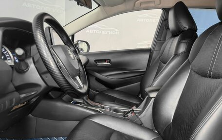 Toyota Corolla, 2021 год, 1 950 000 рублей, 10 фотография