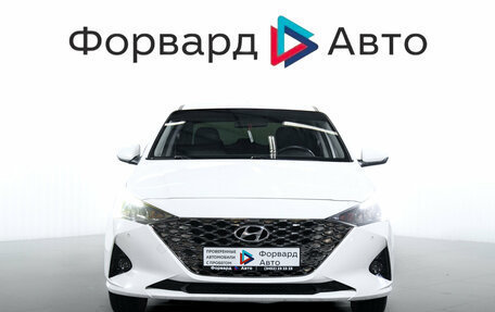 Hyundai Solaris II рестайлинг, 2021 год, 1 600 000 рублей, 2 фотография