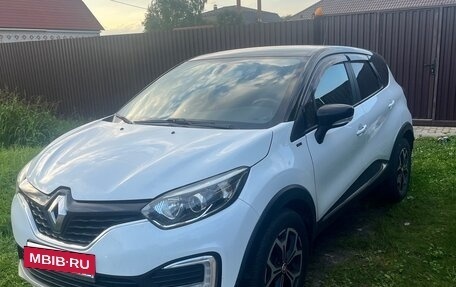 Renault Kaptur I рестайлинг, 2018 год, 1 230 000 рублей, 34 фотография