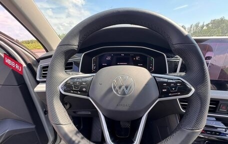 Volkswagen Tiguan II, 2022 год, 2 501 000 рублей, 9 фотография