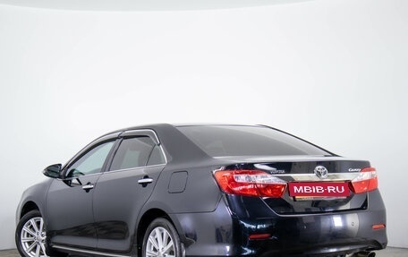Toyota Camry, 2013 год, 1 819 000 рублей, 7 фотография
