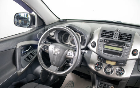 Toyota RAV4, 2011 год, 1 739 000 рублей, 12 фотография