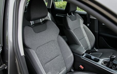 Geely Emgrand, 2024 год, 1 700 000 рублей, 11 фотография
