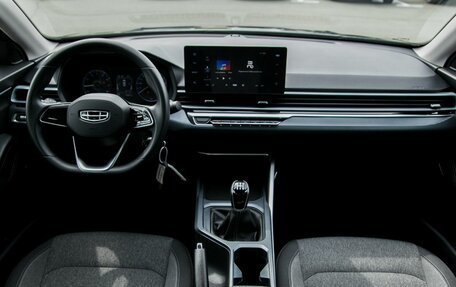 Geely Emgrand, 2024 год, 1 700 000 рублей, 19 фотография
