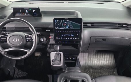 Hyundai Staria, 2023 год, 6 252 700 рублей, 8 фотография