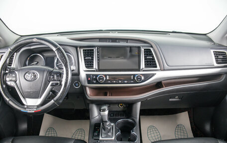 Toyota Highlander III, 2014 год, 3 149 000 рублей, 14 фотография