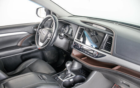 Toyota Highlander III, 2014 год, 3 149 000 рублей, 12 фотография
