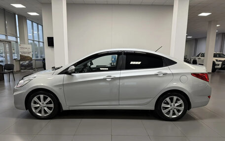 Hyundai Solaris II рестайлинг, 2013 год, 825 000 рублей, 2 фотография