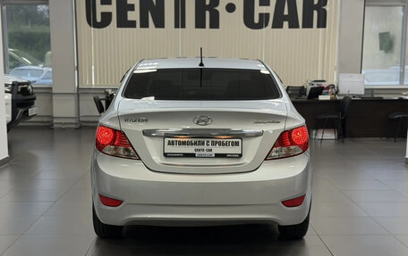 Hyundai Solaris II рестайлинг, 2013 год, 825 000 рублей, 4 фотография