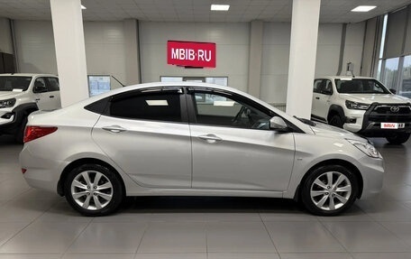 Hyundai Solaris II рестайлинг, 2013 год, 825 000 рублей, 6 фотография