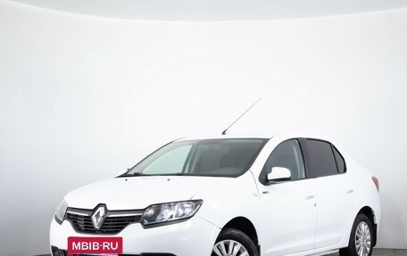 Renault Logan II, 2017 год, 779 000 рублей, 4 фотография