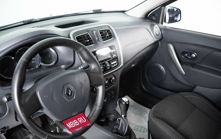 Renault Logan II, 2017 год, 779 000 рублей, 8 фотография