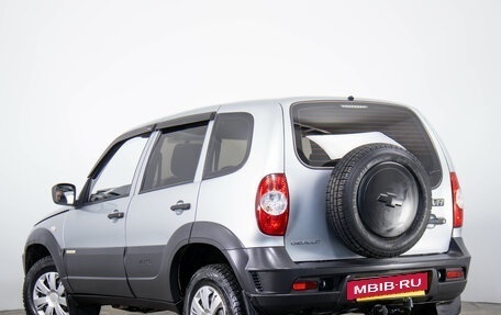 Chevrolet Niva I рестайлинг, 2015 год, 649 000 рублей, 7 фотография