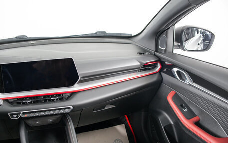 Geely Coolray I, 2023 год, 1 999 000 рублей, 17 фотография