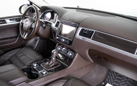 Volkswagen Touareg III, 2015 год, 3 200 000 рублей, 11 фотография