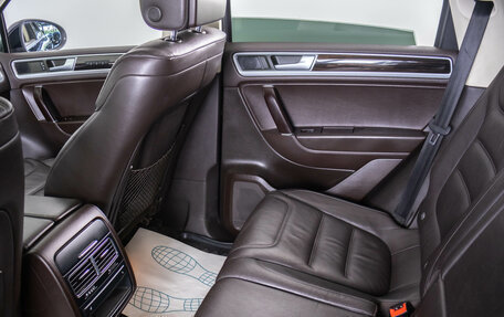 Volkswagen Touareg III, 2015 год, 3 200 000 рублей, 9 фотография