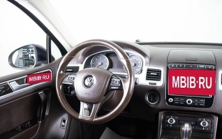 Volkswagen Touareg III, 2015 год, 3 200 000 рублей, 12 фотография