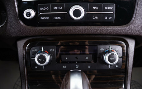 Volkswagen Touareg III, 2015 год, 3 200 000 рублей, 19 фотография
