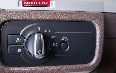 Volkswagen Touareg III, 2015 год, 3 200 000 рублей, 23 фотография