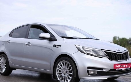 KIA Rio III рестайлинг, 2015 год, 997 460 рублей, 3 фотография