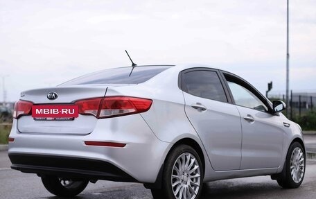KIA Rio III рестайлинг, 2015 год, 997 460 рублей, 5 фотография