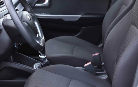 KIA Rio III рестайлинг, 2015 год, 997 460 рублей, 12 фотография