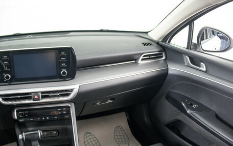 KIA K5, 2021 год, 1 799 000 рублей, 14 фотография