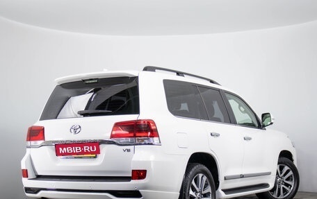Toyota Land Cruiser 200, 2017 год, 7 300 000 рублей, 5 фотография
