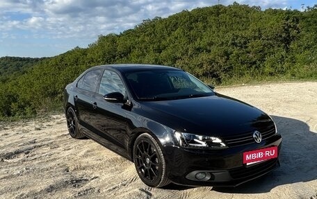 Volkswagen Jetta VI, 2014 год, 1 250 000 рублей, 3 фотография