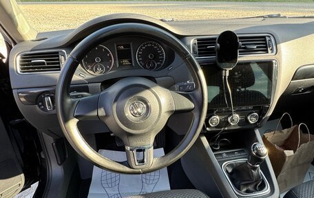 Volkswagen Jetta VI, 2014 год, 1 250 000 рублей, 10 фотография