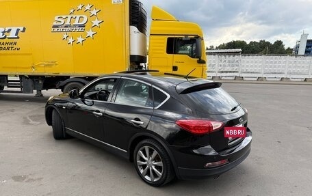 Infiniti QX50 I рестайлинг, 2014 год, 1 390 000 рублей, 10 фотография