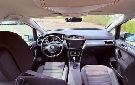 Volkswagen Touran III, 2018 год, 1 200 000 рублей, 9 фотография