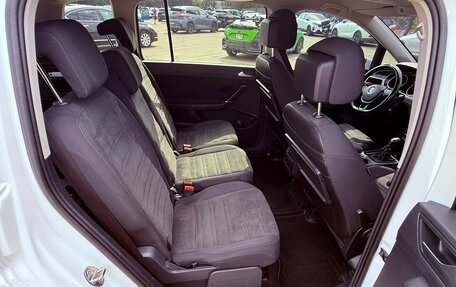 Volkswagen Touran III, 2018 год, 1 200 000 рублей, 11 фотография