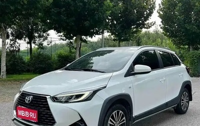 Toyota Yaris XP150 рестайлинг, 2022 год, 1 330 000 рублей, 1 фотография