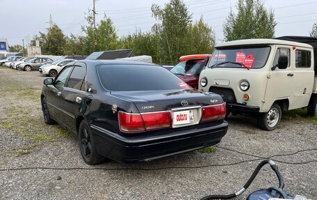 Toyota Crown, 2001 год, 695 000 рублей, 3 фотография