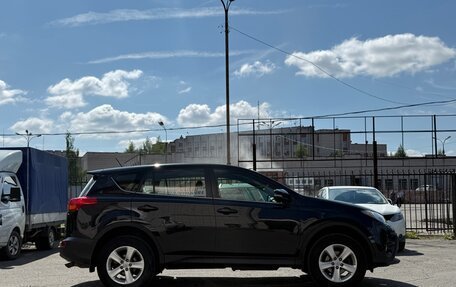 Toyota RAV4, 2015 год, 2 299 000 рублей, 5 фотография