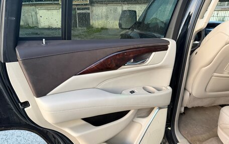 Cadillac Escalade IV, 2015 год, 3 100 000 рублей, 12 фотография