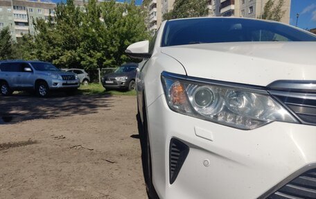 Toyota Camry, 2015 год, 2 300 000 рублей, 3 фотография
