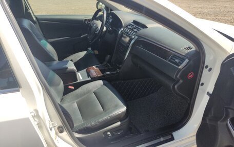 Toyota Camry, 2015 год, 2 300 000 рублей, 9 фотография
