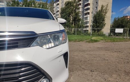Toyota Camry, 2015 год, 2 300 000 рублей, 2 фотография