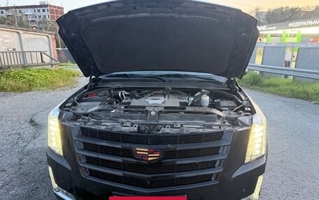 Cadillac Escalade IV, 2015 год, 3 100 000 рублей, 28 фотография