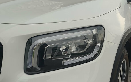 Mercedes-Benz GLB, 2019 год, 2 740 000 рублей, 17 фотография