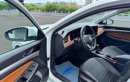 Volkswagen Bora, 2023 год, 1 150 000 рублей, 7 фотография