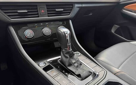 Volkswagen Bora, 2023 год, 1 150 000 рублей, 15 фотография