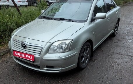 Toyota Avensis III рестайлинг, 2005 год, 385 000 рублей, 4 фотография