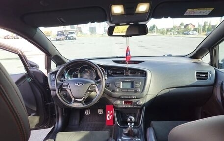 KIA cee'd GT II, 2014 год, 1 350 000 рублей, 7 фотография