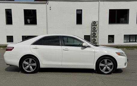 Toyota Camry, 2011 год, 1 290 000 рублей, 4 фотография